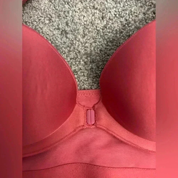 Victorias Secret Knockout Medium Support Front-Close Sport Bra 34B NWT - Picture 6 of 8